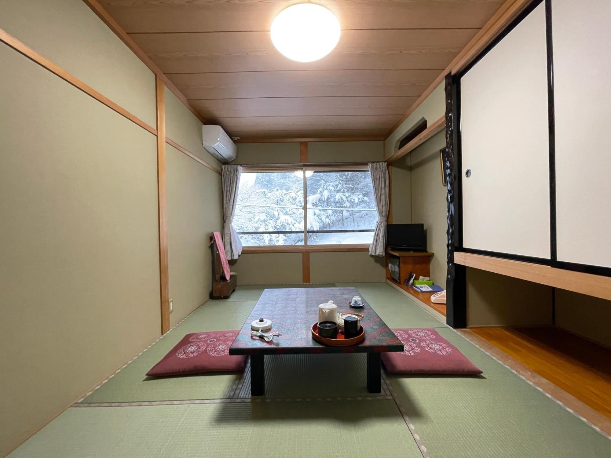 Hotel Suisensou Takayama  Exterior foto